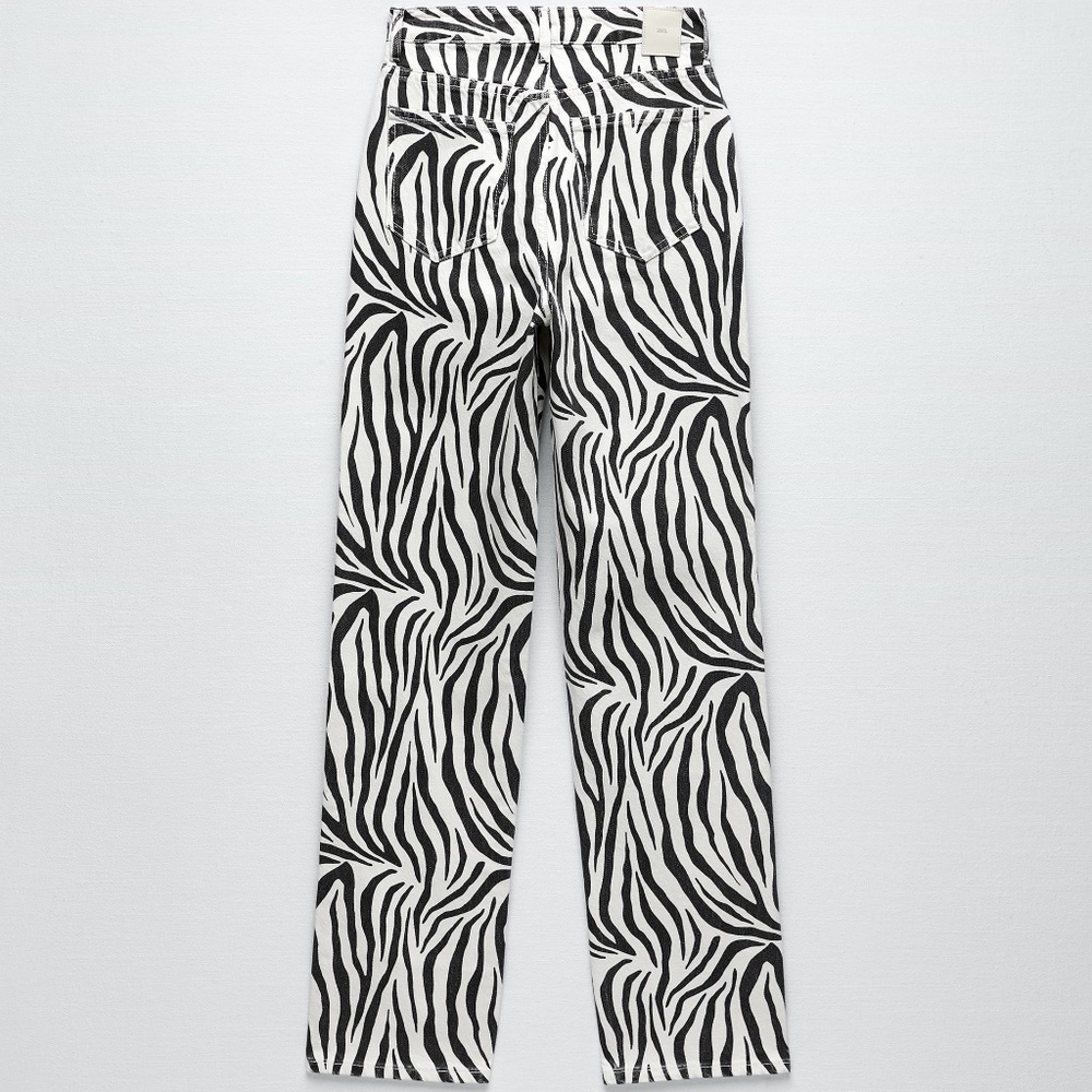 NWT Zara SUPER HIGH RISE STRAIGHT LEG Z1975 JEANS - Picture 3 of 9